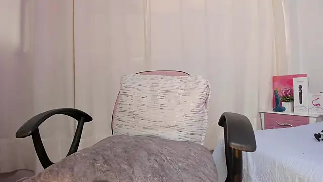 Abby pink  online show from 04/25/26, 01:41