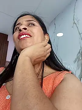 Snapshot of SofiaMendez1_ chatting on 04/06/26, 03:02 SofiaMendez1 online show from 04/06/26, 03:02