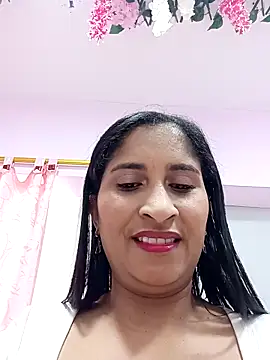 Snapshot of SofiaMendez1_ chatting on 04/09/26, 04:34 SofiaMendez1 online show from 04/09/26, 04:34