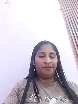 Snapshot of SofiaMendez1_ chatting on 04/15/26, 08:31 SofiaMendez1 online show from 04/15/26, 08:31