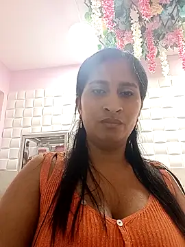 Snapshot of SofiaMendez1_ chatting on 04/18/26, 04:33 SofiaMendez1 online show from 04/18/26, 04:33