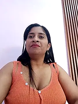 Snapshot of SofiaMendez1_ chatting on 04/25/26, 01:41 SofiaMendez1 online show from 04/25/26, 01:41