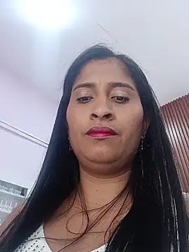 Snapshot of SofiaMendez1_ chatting on 04/30/26, 06:25 SofiaMendez1 online show from 04/30/26, 06:25
