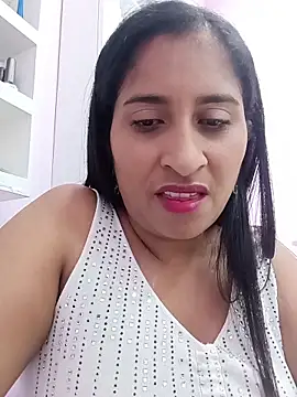 Snapshot of SofiaMendez1_ chatting on 04/30/26, 08:57 SofiaMendez1 online show from 04/30/26, 08:57