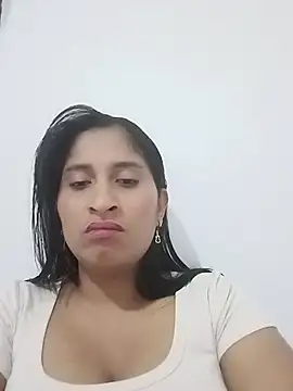 Snapshot of SofiaMendez1_ chatting on 07/05/26, 11:23 SofiaMendez1 online show from 07/05/26, 11:23