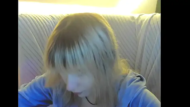 MiaKimiko online show from 06/03/26, 01:08
