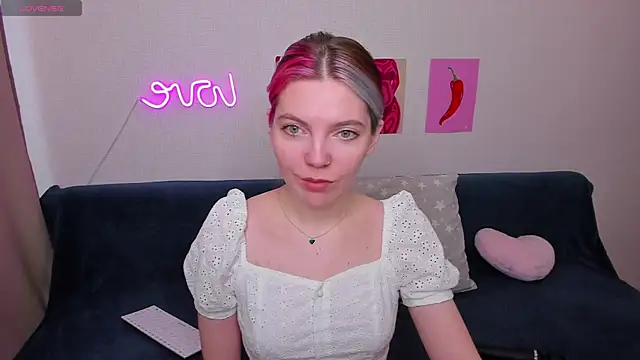 Snapshot of Marie_Reyess chatting on 04/02/26, 06:55 Marie Reyess online show from 04/02/26, 06:55