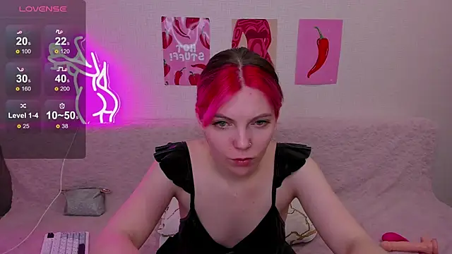 Marie Reyess online show from 05/19/26, 05:47