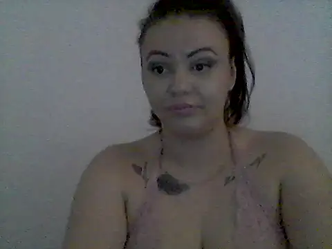 Snapshot of Daria1997 chatting on 04/02/26, 12:03 Daria1997 online show from 04/02/26, 12:03