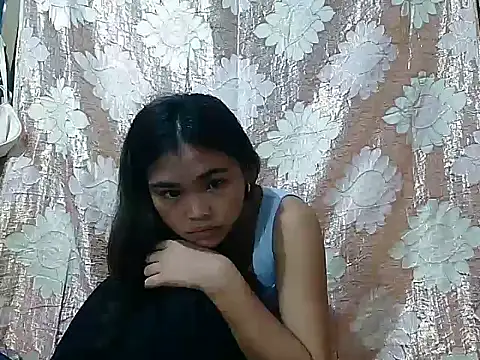 Snapshot of AsianPinay18 chatting on 04/03/26, 09:13 AsianPinay18 online show from 04/03/26, 09:13