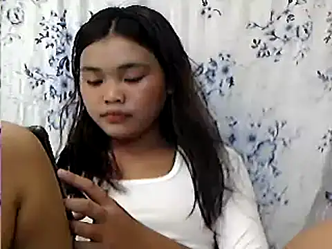 AsianPinay18 online show from 04/26/26, 05:05