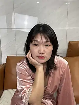 Snapshot of Alice168168 chatting on 04/02/26, 04:04 Alice168168 online show from 04/02/26, 04:04