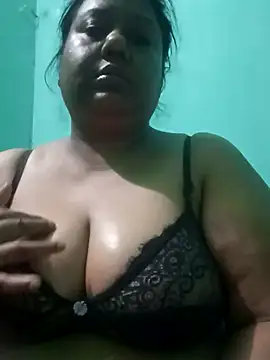Snapshot of Adihotgirl-97 chatting on 04/18/26, 10:43 Adihotgirl-97 online show from 04/18/26, 10:43