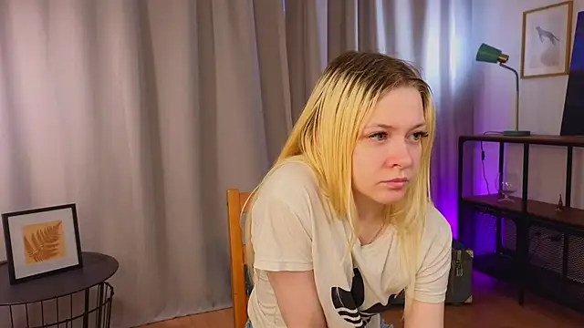 OliviaCaffery online show from 05/08/26, 04:12