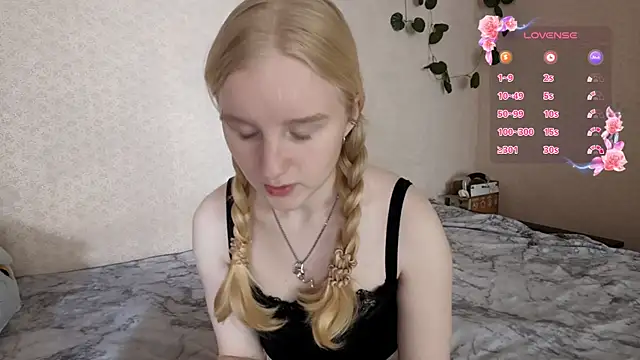 ForwentSeat online show from 05/15/26, 07:04