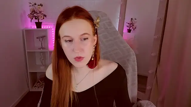 EvaBellea online show from 04/18/26, 12:53