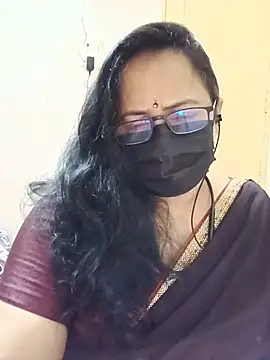 Snapshot of monisha_cam chatting on 07/02/26, 05:52 monisha cam online show from 07/02/26, 05:52