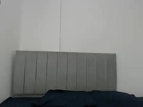 jazlycute   online show from 05/07/26, 10:09