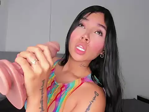 jazlycute   online show from 05/15/26, 11:06
