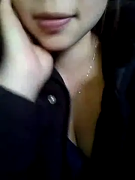 Snapshot of MieLy_zz chatting on 04/03/26, 03:37 MieLy zz online show from 04/03/26, 03:37