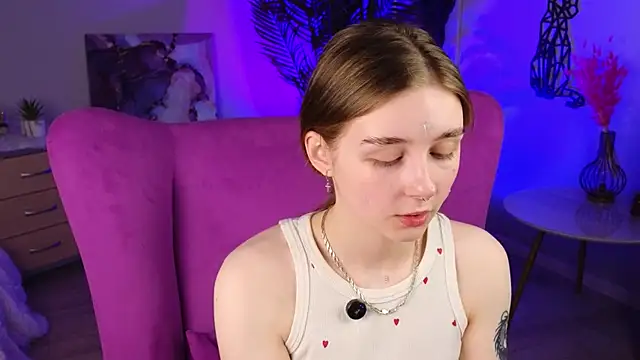 Snapshot of LilliamGebel chatting on 04/04/26, 09:18 LilliamGebel online show from 04/04/26, 09:18