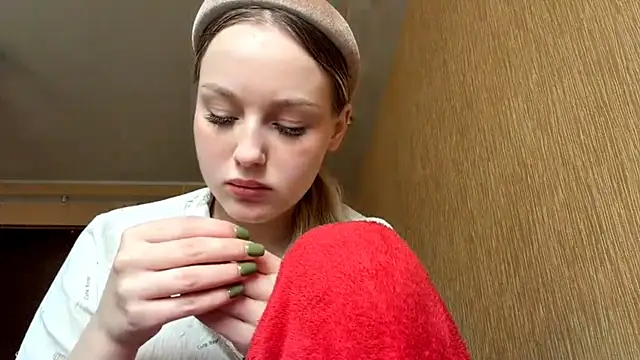 ElvieTribou online show from 04/07/26, 08:15