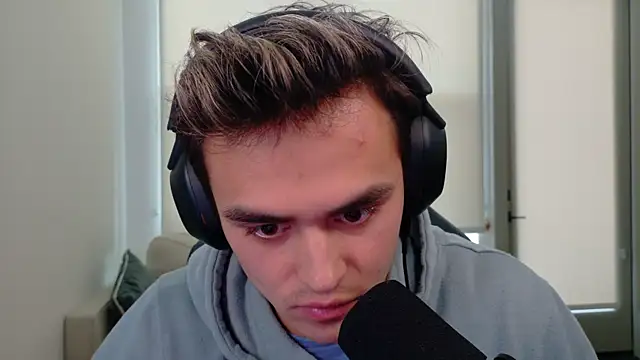 Seagll online show from 04/11/26, 12:15