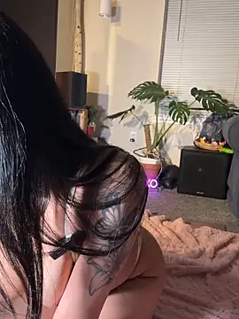 alexisbae888 online show from 04/14/26, 04:18