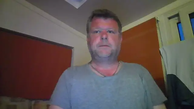 Snapshot of Rix_1979 chatting on 05/25/26, 08:37 Rix 1979 online show from 05/25/26, 08:37