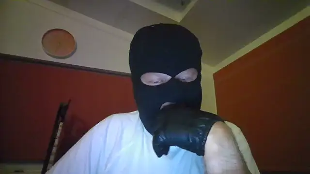 Snapshot of Rix_1979 chatting on 07/17/26, 11:42 Rix 1979 online show from 07/17/26, 11:42