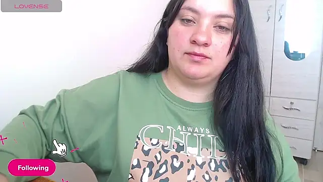 Snapshot of Demy_spicy chatting on 06/20/26, 02:53 Demy spicy online show from 06/20/26, 02:53