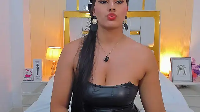 Alara Keyy online show from 05/17/26, 09:22