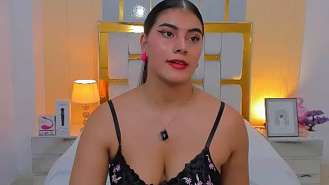 Alara Keyy online show from 07/02/26, 11:55