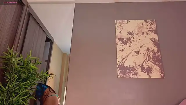 AlisonRose  online show from 06/11/26, 10:30