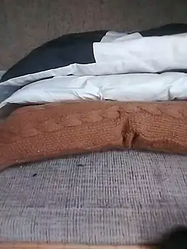 Snapshot of flexivel13 chatting on 04/16/26, 01:39 flexivel13 online show from 04/16/26, 01:39