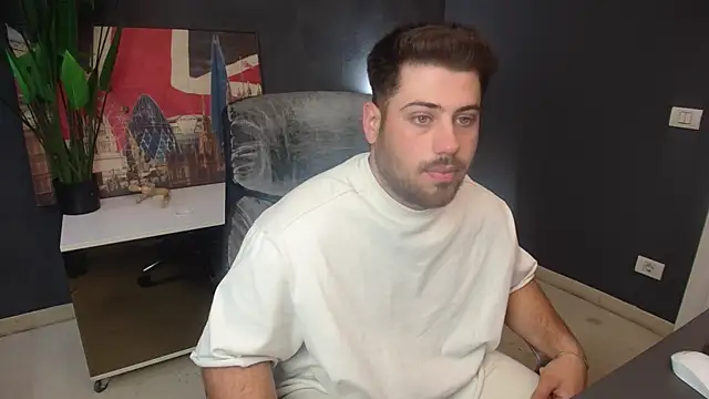 Snapshot of DaxGreer chatting on 04/22/26, 04:37 DaxGreer online show from 04/22/26, 04:37