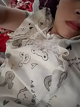 Snapshot of singles09 chatting on 04/03/26, 06:33 singles09 online show from 04/03/26, 06:33