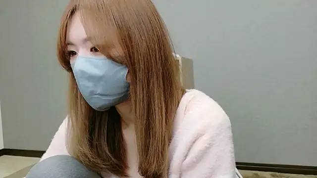 Snapshot of YUA_0425 chatting on 04/26/26, 06:33 YUA 0425 online show from 04/26/26, 06:33