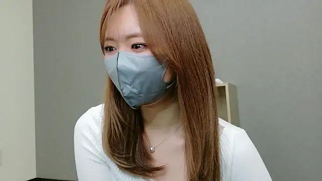 Snapshot of YUA_0425 chatting on 04/30/26, 06:09 YUA 0425 online show from 04/30/26, 06:09