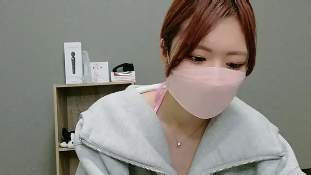 Snapshot of YUA_0425 chatting on 05/31/26, 07:04 YUA 0425 online show from 05/31/26, 07:04