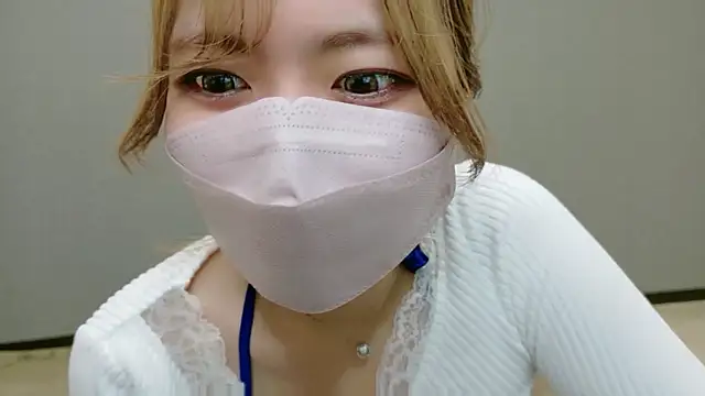 Snapshot of YUA_0425 chatting on 06/30/26, 03:13 YUA 0425 online show from 06/30/26, 03:13