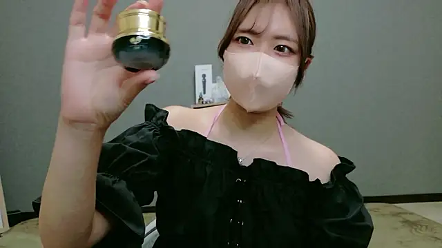 Snapshot of YUA_0425 chatting on 07/18/26, 06:23 YUA 0425 online show from 07/18/26, 06:23