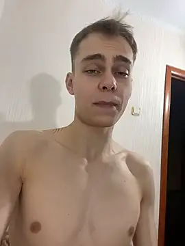 HisDaddyTwink online show from 04/15/26, 08:20