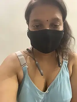 Monika 6999 online show from 04/29/26, 03:38