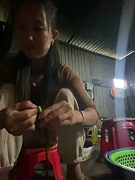 Huonglyna online show from 05/02/26, 04:50