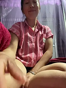 Huonglyna online show from 05/03/26, 03:29