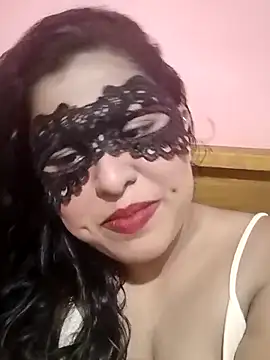 Snapshot of Maskedcurves chatting on 04/04/26, 07:44 Maskedcurves online show from 04/04/26, 07:44