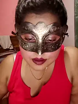 Maskedcurves online show from 05/08/26, 05:02
