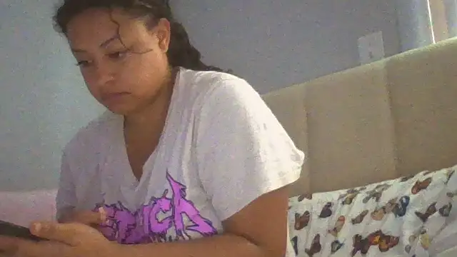 Snapshot of madzbailey chatting on 07/06/26, 03:03 madzbailey online show from 07/06/26, 03:03