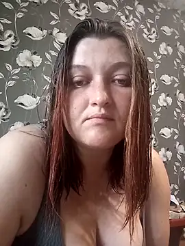 Snapshot of AngelinaKiss777 chatting on 04/02/26, 03:42 AngelinaKiss777 online show from 04/02/26, 03:42